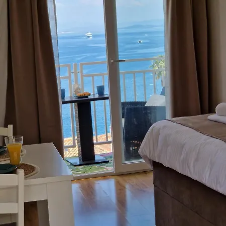 Apartament Luan *
