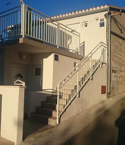 Luan Apartamento